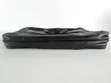 Zwarte leren laptoptas UEFA Champions League – foto 2 – kavel bij De Kringwinkel, Heverlee