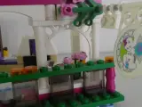 LEGO Friends - uitgebreide bouwset met gebouwen en accessoires – foto 23 – kavel bij De Kringwinkel, Heverlee