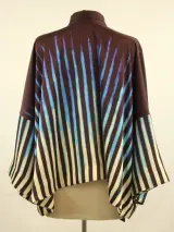 ESSENTIEL ANTWERP - Prachtige oversized blouse met kleurrijke print en sjaalkraag – foto 8 – kavel bij De Kringwinkel, Antwerpen