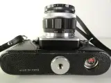 Vintage Yashica Penta J met 50mm f/2-lens – foto 12 – kavel bij De Kringwinkel, Heverlee