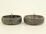 Koppel brutalistische metalen kandelaars – kavel bij De Kringwinkel, Antwerpen