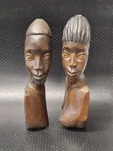 Set van twee vintage Oost-Afrikaanse houten bustes van een koppel – kavel bij De Kringwinkel, Gent