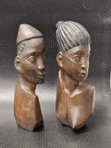 Set van twee vintage Oost-Afrikaanse houten bustes van een koppel – foto 3 – kavel bij De Kringwinkel, Gent