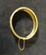 Set van twee vintage armbanden, één met bloemmotief – foto 3 – kavel bij De Kringwinkel, Turnhout