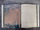 Boek: De Aarde vanuit de hemel – foto 4 – kavel bij De Kringwinkel, Gent