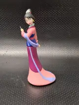Kavel van 14 vintage Disney, Pixar, DreamWorks en Teletubbies figuren in de vorm van badverzorgingsflessen – foto 15 – kavel bij De Kringwinkel, Gent