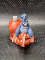 Kavel van 14 vintage Disney, Pixar, DreamWorks en Teletubbies figuren in de vorm van badverzorgingsflessen – foto 6 – kavel bij De Kringwinkel, Gent