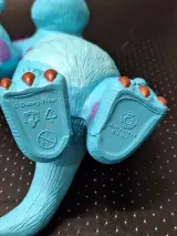 Kavel van 14 vintage Disney, Pixar, DreamWorks en Teletubbies figuren in de vorm van badverzorgingsflessen – foto 10 – kavel bij De Kringwinkel, Gent
