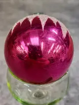 Vintage glazen kerstdecoratie set: piek, kerstballen en kralenslinger – foto 18 – kavel bij De Kringwinkel, Gent