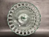 Fruitschaal van groen Spaans glas op voet - Vidrios San Miguel – foto 6 – kavel bij De Kringwinkel, Gent