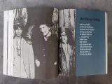 Boek: Bob Dylan - Liedteksten 1 & 2 – foto 6 – kavel bij De Kringwinkel, Gent