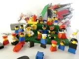 Grote Kavel Vintage LEGO Trein & Stad (Jaren '70/'80) – Met Blauwe Rails – foto 17 – kavel bij De Kringwinkel, Heverlee