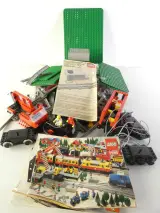 Grote Kavel Vintage LEGO Trein & Stad (Jaren '70/'80) – Met Blauwe Rails – foto 22 – kavel bij De Kringwinkel, Heverlee