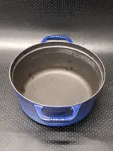 Staub La Cocotte gietijzeren braadpan, diameter 26 cm in donkerblauw – foto 8 – kavel bij De Kringwinkel, Gent