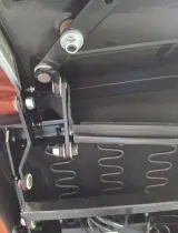 Rode leren relaxzetel met elektrische bediening – foto 8 – kavel bij De Kringwinkel, Geraardsbergen
