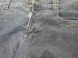 Bikkembergs jeans – foto 7 – kavel bij De Kringwinkel, Geraardsbergen