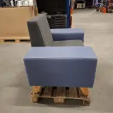 Tweekleurige fauteuil, Schaffenburg, Blauw / Grijs – foto 3 – kavel bij Onlineveilingmeester, Groningen