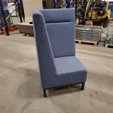 Hoge hoekfauteuil, Innvire, Blauw – foto 2 – kavel bij Onlineveilingmeester, Groningen