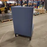 Hoge hoekfauteuil, Innvire, Blauw – foto 3 – kavel bij Onlineveilingmeester, Groningen