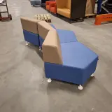 Modulaire zigzag-poef/bank, Ejot, Blauw / Taupe – foto 3 – kavel bij Onlineveilingmeester, Groningen