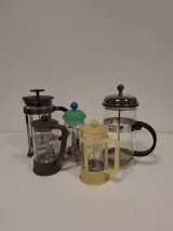 Set van 5 Bodum Franse pers koffiezetters in verschillende kleuren – kavel bij De Kringwinkel, Ronse