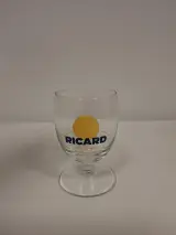 Set van Ricard likeurglazen met karaf en serveerschaaltje – foto 5 – kavel bij De Kringwinkel, Ronse