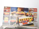 Vintage LEGO treinset en losse stukken – foto 2 – kavel bij De Kringwinkel, Heverlee