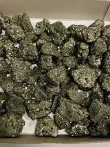 Ca. 100x Pyriet clusters – foto 5 – kavel bij Onlineveilingmeester, Gramsbergen