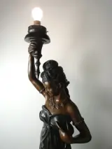 Imposante sculpturale vloerlamp in Art Nouveau-stijl – foto 6 – kavel bij De Kringwinkel, Heverlee