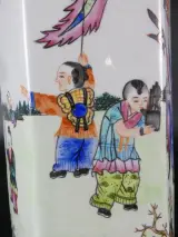 Chinese zeshoekige Famille Rose-vaas – reproductie – foto 5 – kavel bij De Kringwinkel, Heverlee