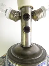 Vintage porseleinen tafellamp met monogrammerk Boch Frères Keramis – foto 14 – kavel bij De Kringwinkel, Heverlee