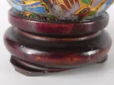 Chinese cloisonné-ei en handbel met decoratie – foto 6 – kavel bij De Kringwinkel, Heverlee