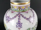 Limoges porseleinen dekselvaas met bloemendecor – foto 11 – kavel bij De Kringwinkel, Heverlee