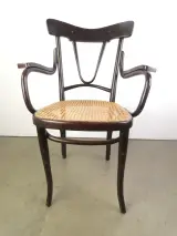 Vintage Thonet-stijl armstoel met rotanzetting – kavel bij De Kringwinkel, Heverlee