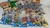 LEGO City Treinsets met rails en accessoires – foto 5 – kavel bij De Kringwinkel, Turnhout