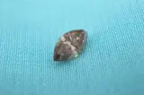 Diamant - 0.49 carat natuurlijke champagne gekleurde marquise diamant (gecertificeerd) – foto 2 – kavel bij Onlineveilingmeester