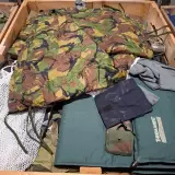 Persoonlijke uitrusting en kleding defensie – foto 27 – kavel bij Domeinen Roerende Zaken, Groningen