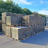 Partij palletranden t.b.v. blokpallets – kavel bij Domeinen Roerende Zaken, Groningen