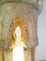 Decoratieve verlichte Marmerlook Zuil / Pilaarlamp – foto 7 – kavel bij De Kringwinkel, Heverlee