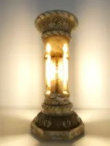 Decoratieve verlichte Marmerlook Zuil / Pilaarlamp – foto 10 – kavel bij De Kringwinkel, Heverlee