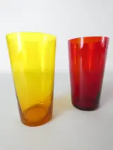 Vintage gekleurde longdrinkglazen met metalen draaghouder – 6 kleuren – Tomado Holland – foto 4 – kavel bij De Kringwinkel, Heverlee