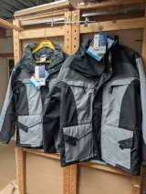 2x Werkjas / parka voor in de zomer, Hydrowear, zwart / grijs, mt S – kavel bij Onlineveilingmeester