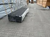 Ca. 100x Zweeds Rabat Zwart Gecoat, 16x195mm, lengte 300cm – foto 2 – kavel bij Onlineveilingmeester