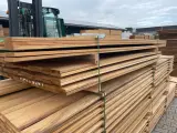 Ca. 69x Pakoeli Planken Geschaafd, 16x90mm, lengte 200cm – foto 2 – kavel bij Onlineveilingmeester