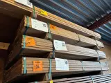 Ca. 66x Guyana Teak Planken Geschaafd, 25x90mm, lengte 185cm – foto 4 – kavel bij Onlineveilingmeester