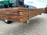 Ca. 151x Guyana Teak Planken Geschaafd, 21x120mm, lengte 245cm – foto 2 – kavel bij Onlineveilingmeester