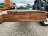 Ca. 151x Guyana Teak Planken Geschaafd, 21x120mm, lengte 245cm – foto 3 – kavel bij Onlineveilingmeester