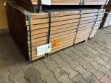 Ca. 151x Guyana Teak Regels Geschaafd, 45x68mm, lengte 155cm – foto 4 – kavel bij Onlineveilingmeester