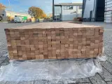 Ca. 126x Guyana Teak Latten Geschaafd Gevingerlast, 27x45mm, lengte 400cm – foto 3 – kavel bij Onlineveilingmeester