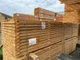 Ca. 168x Douglas Planken Fijnbezaagd, 25x150mm, lengte 300cm – foto 2 – kavel bij Onlineveilingmeester